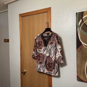 Susan Lawrence Large w/Paisley Print 3/4 Sleeve Blouse w/Beaded Neckline - EUC